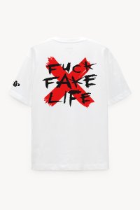 t-shirt-boxy-white-back-isolated-vp-05-d92240a0