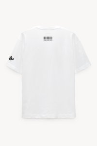 t-shirt-boxy-white-front-isolated-vp-04-7c95e542