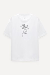 t-shirt-boxy-white-front-isolated-vp-12-f8059cfd