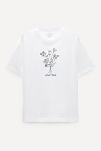 t-shirt-boxy-white-front-isolated-vp-11-329b3f68