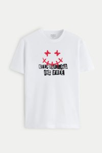 t-shirt-man-a-isolated-front-full-white-vt-04-3e83c7b5