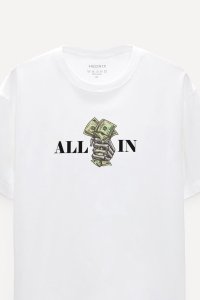 t-shirt-boxy-white-front-isolated-l-07-2832610b