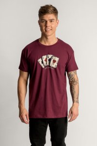 t-shirt-uk-hanger-bordeaux-crop1-2114-8bf509dc