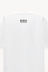t-shirt-boxy-white-front-isolated-vp-02-7dec0905