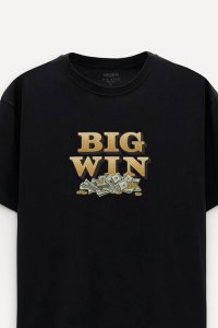 t-shirt-boxy-black-front-isolated-l-09-8e030082