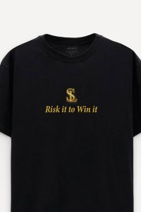 t-shirt-boxy-black-front-isolated-l-10-9fa07464
