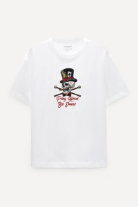 t-shirt-boxy-white-front-isolated-l-13-9c3fecad