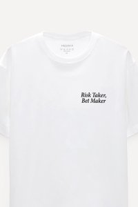 t-shirt-boxy-white-front-isolated-l-12-277cd399