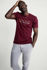 t-shirt-man-a-hanger-front-zoom1-bordeaux-2612-8246cc65